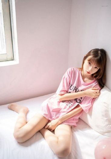 日本三级欧美三级人妇视频黑白_1080在线播放