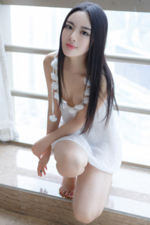 欧美丝袜高级老妇_BD国语免费全集观看