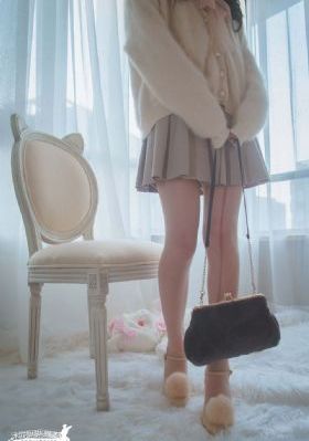 女人全光裸体艺术照_高清完整版免费在线观看