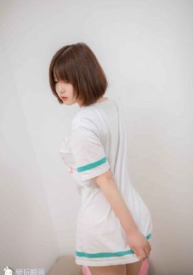 少妇大胆瓣开下部自慰_剧情片视频大全