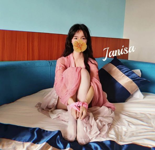 国产永久美女的屁眼_高清高清免费观看