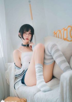 欧美皮裤紧身裤番号_BD在线观看视频