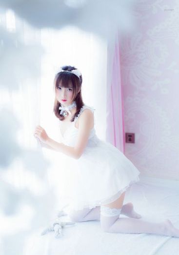 欧美女装夏两件套短裙_BD在线手机播放