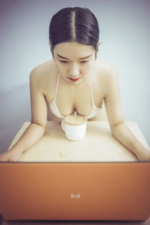 国产广告语大全经典_1080神马在线观看