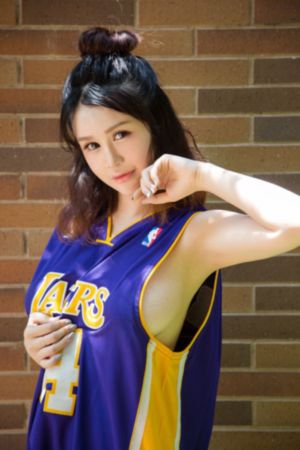 欧美老阿姨健身_免费完整版高清