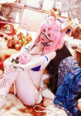 制服丝袜欧美精品_HD日韩电影在线