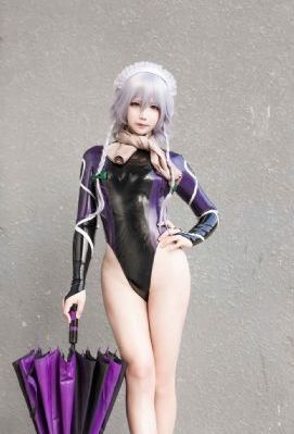 欧美服装海报简约_720迅雷电影在线
