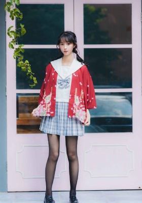 国产女神学生短发_DVD在线观看电视
